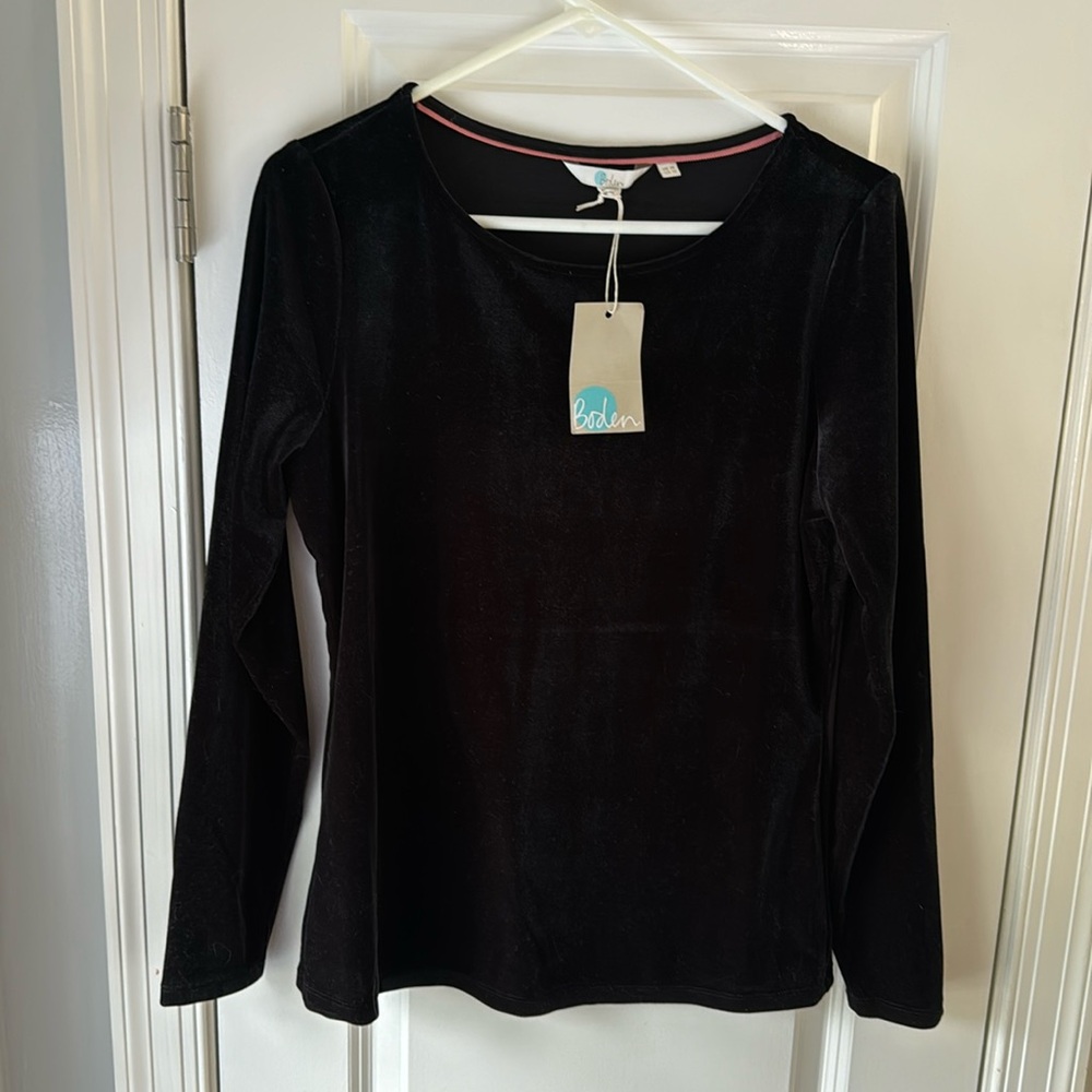 New Boden Black Velvet Round Neck Stretchy Top